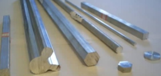 提供優(yōu)質(zhì)6061鋁六角棒。6061-T651鋁圓棒價(jià)格